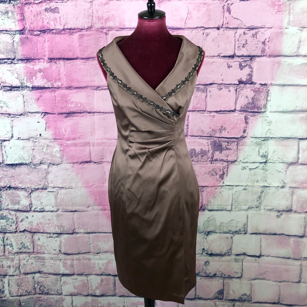 Kay Unger New York Dress